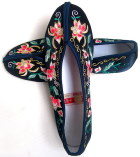 Bargain - Lotus Gege Embroidery Shoes