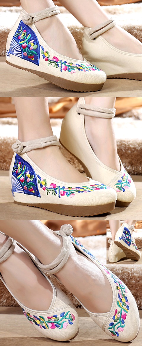 Mid Heel Fan Embroidery Shoes (Beige)