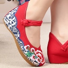 Mid Heel Flower Embroidery Shoes (Red)