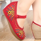 Mid Heel Abstract-pattern Embroidery Shoes (Red)