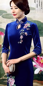 Elbow-sleeve Embroidery Velvet Cheongsam (RM)