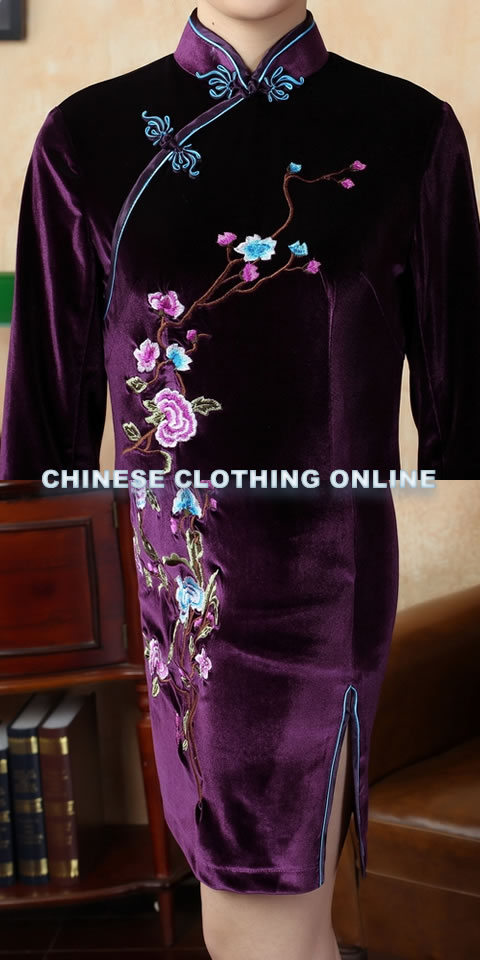 Elbow-sleeve Short-length Embroidery Velvet Cheongsam (RM)